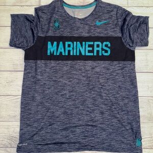 NWOT Men's Nike Seattle Mariners Tshirt